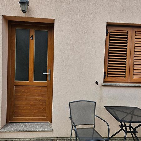 Apartmani Barbara Brseč Eksteriør bilde