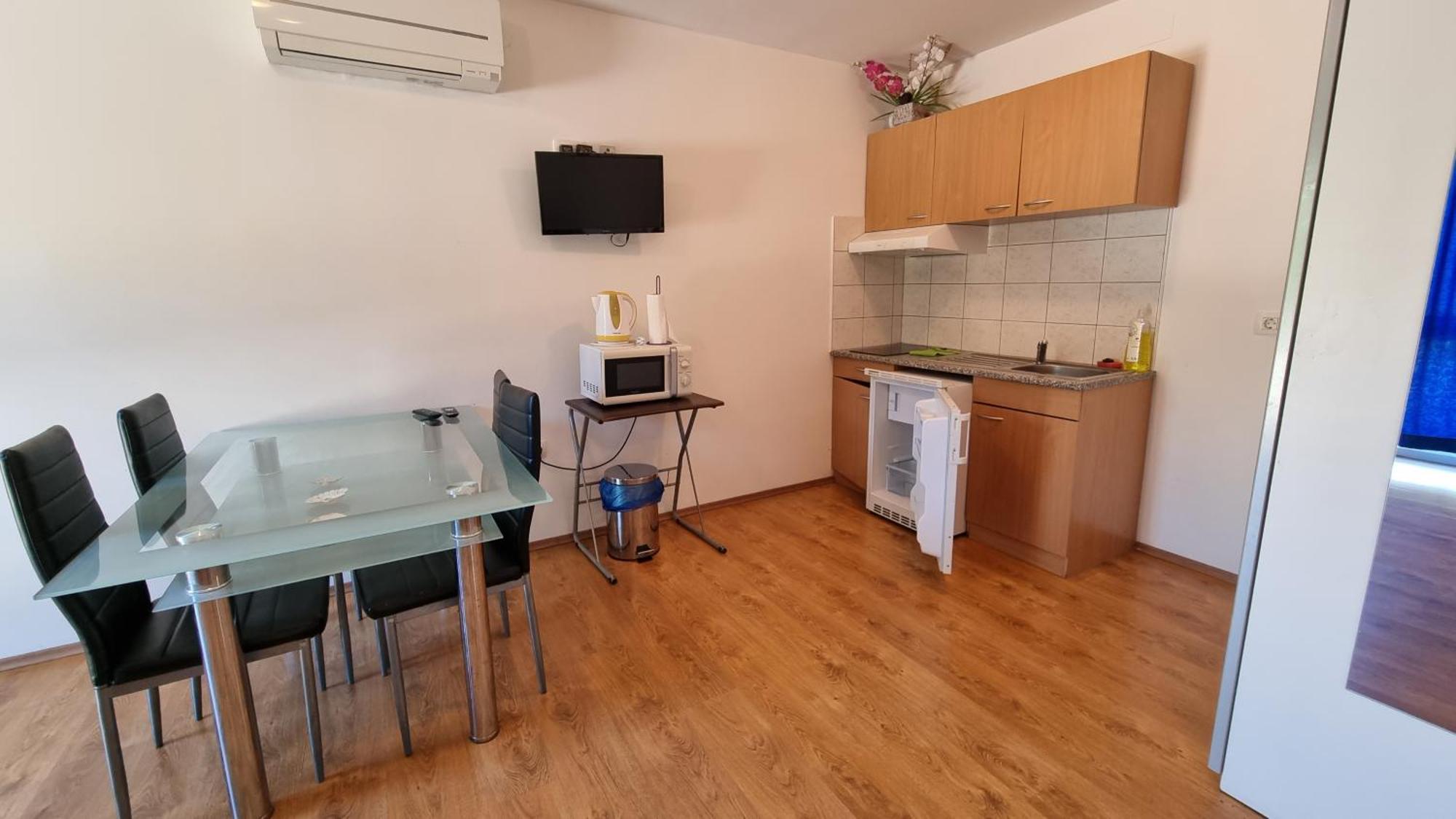 Apartmani Barbara Brseč Eksteriør bilde