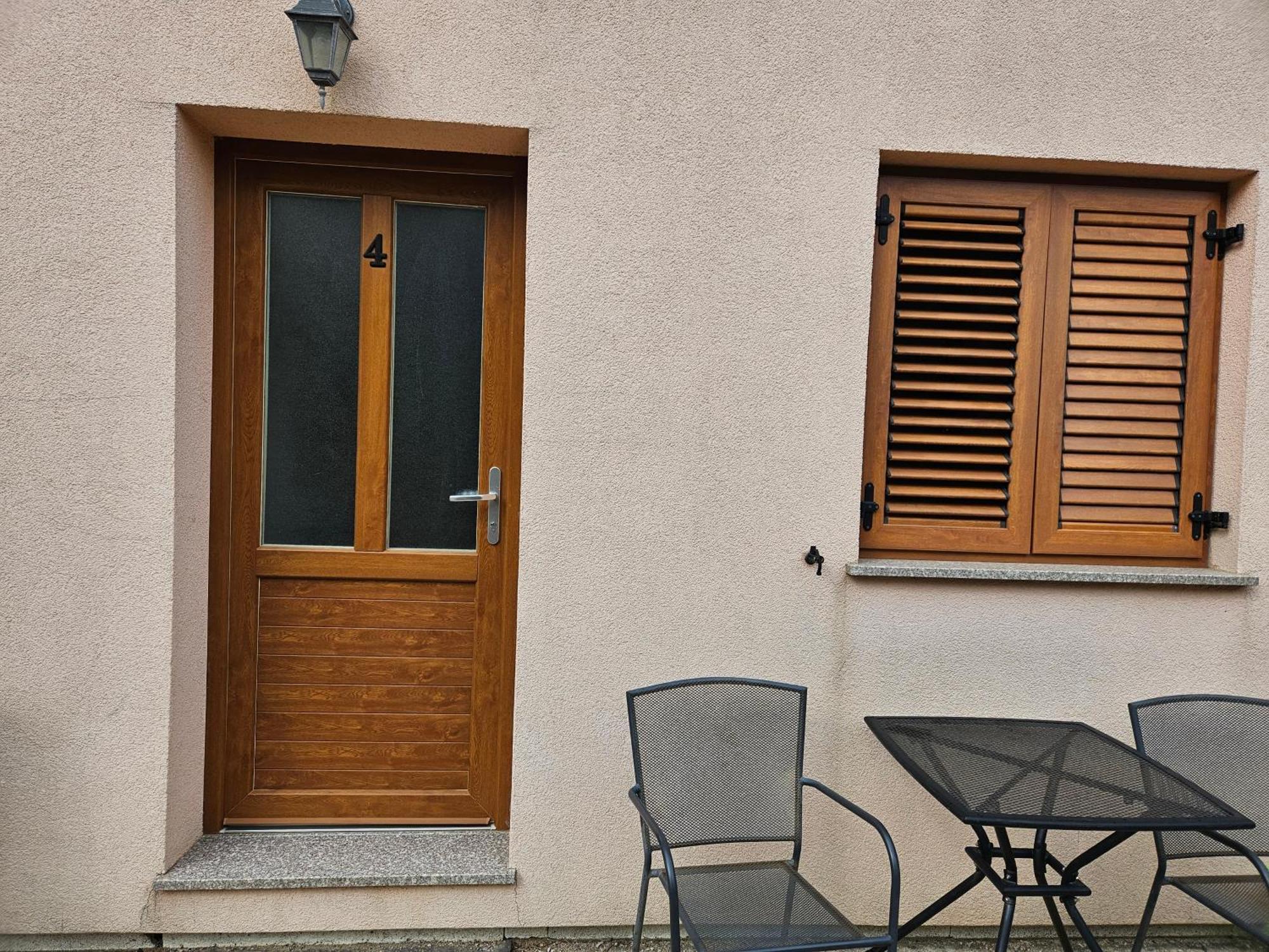 Apartmani Barbara Brseč Eksteriør bilde